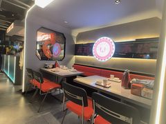 -龙巢盱眙龙虾·牛蛙·烧烤宵夜(八卦岭店)