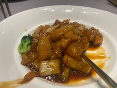 葱烧蹄筋-鹊华居·地道鲁菜·海鲜·融合味(大明湖店)