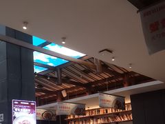 -阿瓦山寨·湘菜现炒·剁椒鱼头王(咸阳总店)