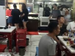 大堂-俭让佬妈现卤串串(温江总店)