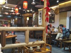 大堂-锅来乐地锅鸡(安亭店)