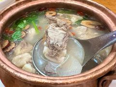 羊肉汤-东方亚克西餐厅(西康路店)