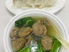 牛肉饼汤-汕尾菜粿(向西老店)
