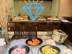 自助取餐区-世贸君澜·云天阁自助餐厅