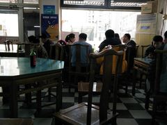 大堂-四平包子铺