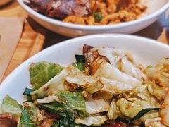 -关东小磨东北菜(上海长风大悦城店)