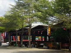 -三亚火车头万人海鲜广场