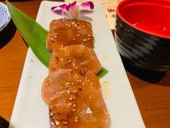 厚切牛舌-魔丼屋(日月光店)