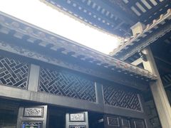 -碧江金楼