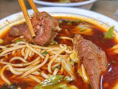 -易毛特色牛肉面(解放碑步行街店)