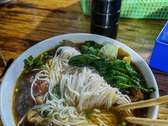 -越洋肖氏老米线(杨家坪店)