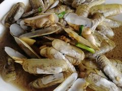 -天桥饭店·特色海鲜(金山嘴渔村店)