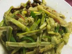 -万佛湖许老大铁锅鱼(黑金冠店)