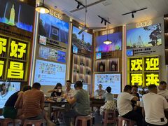 -冶建镜子·老南昌大排档·江西虾王(总店)