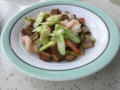 -巧克力渔家.小船海鲜胶东菜(万平口店)