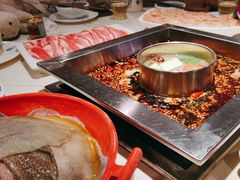 -二荆条·蜀鲜汇城市森林火锅