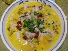 酸菜鱼-小峰饭店(北大街店)