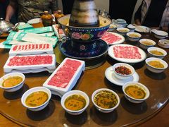 -年巴羊肉铺老铜锅(梅江店)