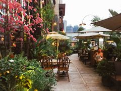 -胡桃里乐队酒馆(鎏嘉码头店)