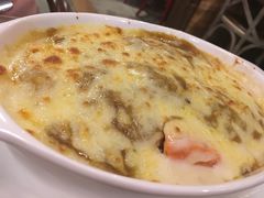 -玛格萝妮(汇智国际商业中心店)