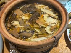-一坐一忘云南菜(嘉里中心店)
