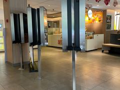 -麦当劳(静安寺店)