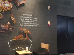 用餐区-星巴克臻选(舟山凯虹广场店)