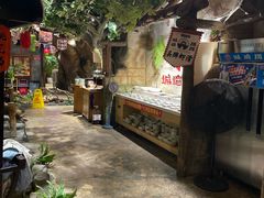 -城墙拐拐火锅(三峡广场黑金冠店)