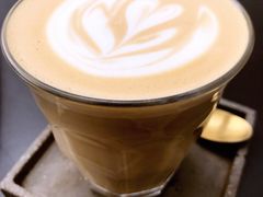 -UNI UNI(环亚凯瑟琳店)