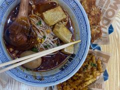 -魔都三兄弟酸辣粉·蘸卤炸串(虹桥万科店)