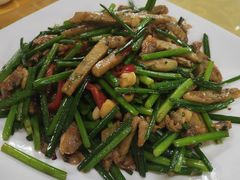 -大石鼓山庄·珠海第一烧猪