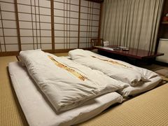 -月光园游月山庄