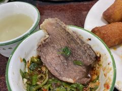 -朝伟清真铜瓢牛肉馆(三十年老·店)