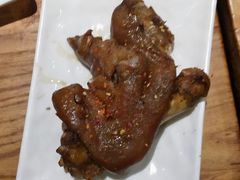 烤猪蹄-聚点串吧·北京烧烤(赵登禹路店)