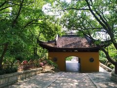 -灵岩山风景区