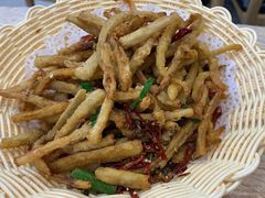 -江城燕子大排档(江汉路步行街店)