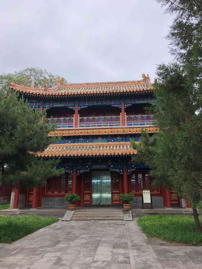 北海阐福寺-"阐福寺是北海不对外开放的一片区域,只有逢.