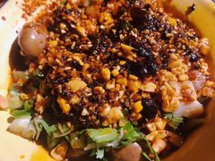 -拈签一笑黄牛肉辣卤串串