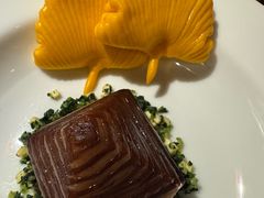 金牌扣肉加饼-湖滨28中餐厅·西湖宴·杭州君悦酒店