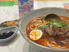 -百春原湖南牛肉粉(百联世纪店)