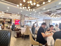 -东豪园林海鲜酒家(南港路辅路店)