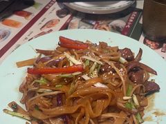 -雍哲港式餐厅(现代广场店)