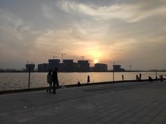 -郑东新区龙湖公共艺术中心