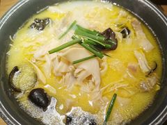 -蜜桃餐厅·伴山(绿宝广场店)