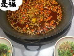 -吃城都·鱼蛙火锅(西玉龙街店)