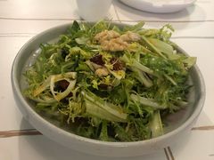 -阿瓦山寨·湘菜现炒·剁椒鱼头王(咸阳总店)
