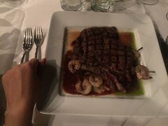 -Top Of Vancouver Revolving Restaurant