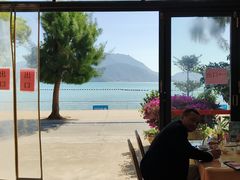 -鹏城人家海鲜酒家·23年老字号(较场尾店)