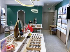 -无界眼镜MaxLess(南翔印象城店)