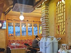 -闯关东东北农家菜(崂山石老人店)